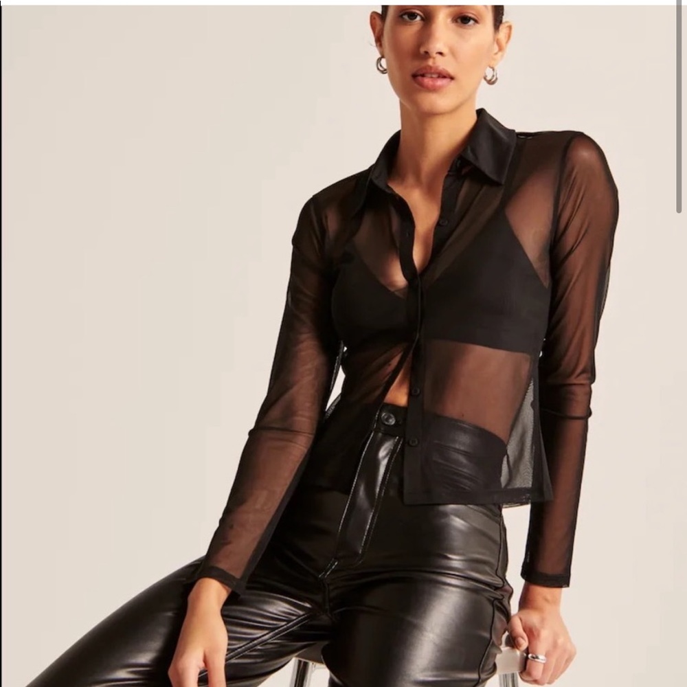 NWOT A&F Long Sleeve Mesh Button Up